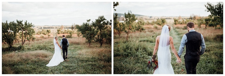 Jenna Alex Historic Round Barn Wedding Gettysburg Pa